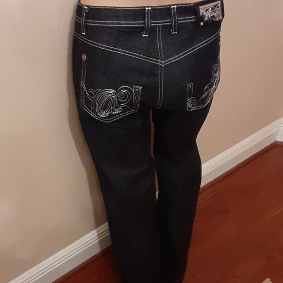 Apple Bottom Flare Leg Jeans - Picture 7 of 13